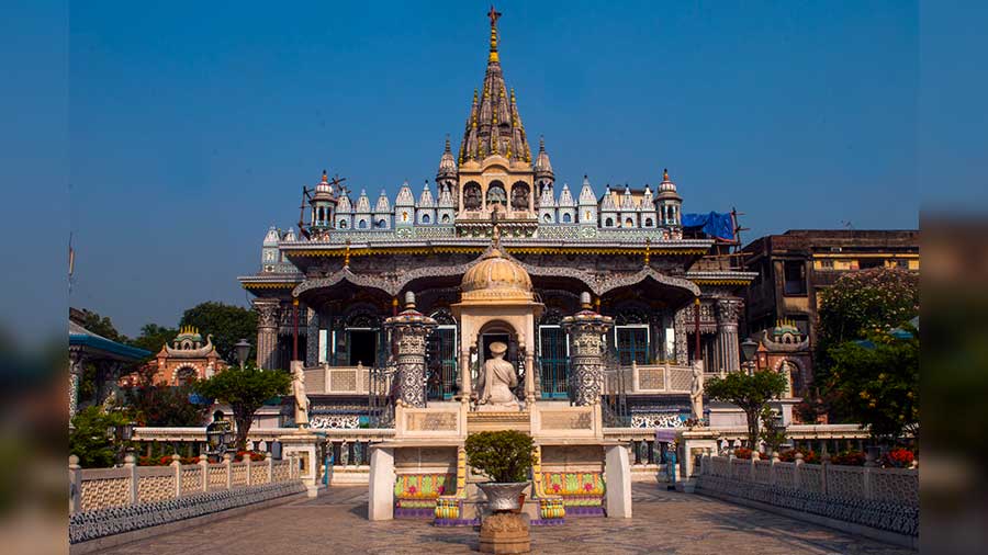 Pareshnath Temple Kolkata